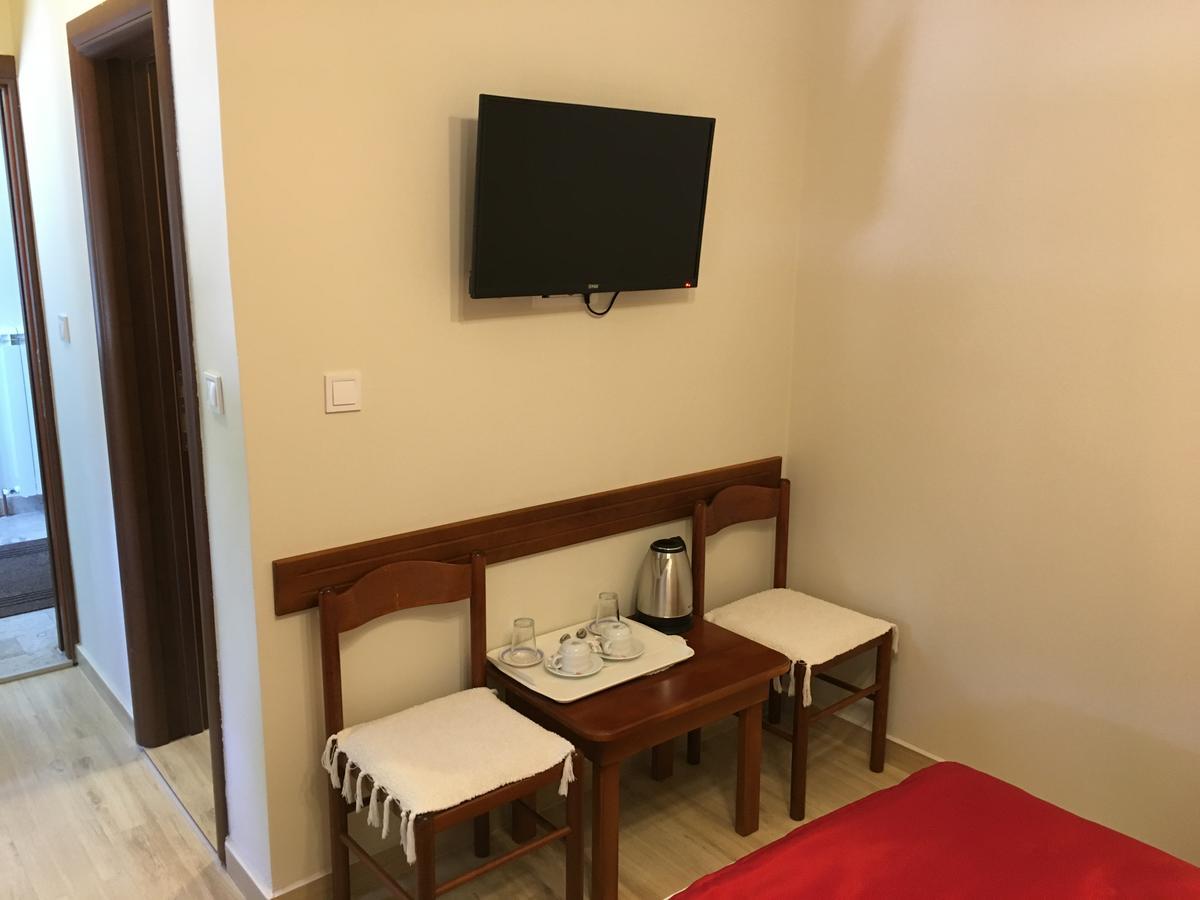 Bnb Njeguska Sijela Njegusi Luaran gambar